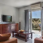 Zados Garden Villa, Nomade Lägenhet