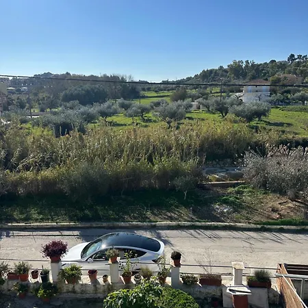 Zados Garden Villa, Nomade Διαμέρισμα