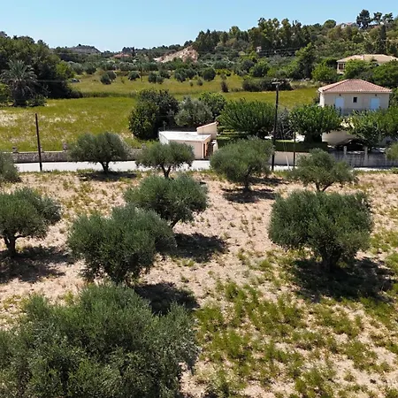 Zados Garden Villa, Nomade Lixúri