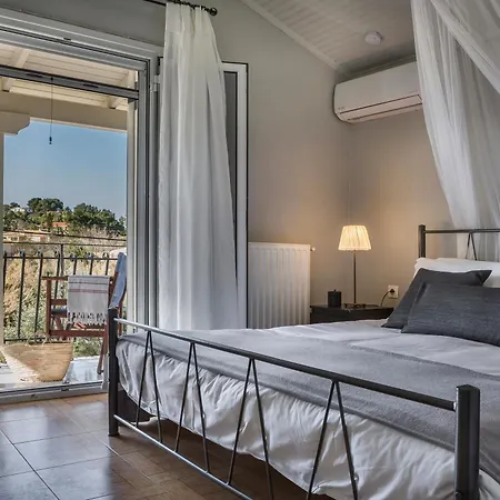 Nomade - 2br Bright Maisonette - Garden View *