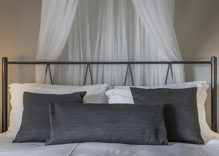 Lejlighed Zados Garden Villa, Nomade